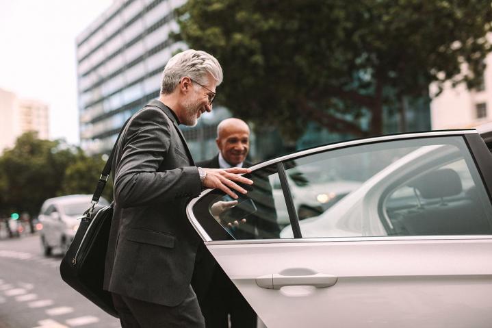 Mise à disposition chauffeur VTC Orléans